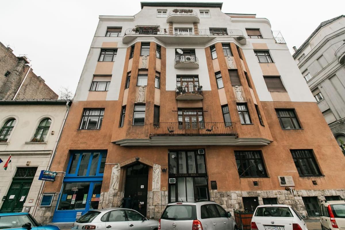 Balaton Apartment Central Budapest Bagian luar foto